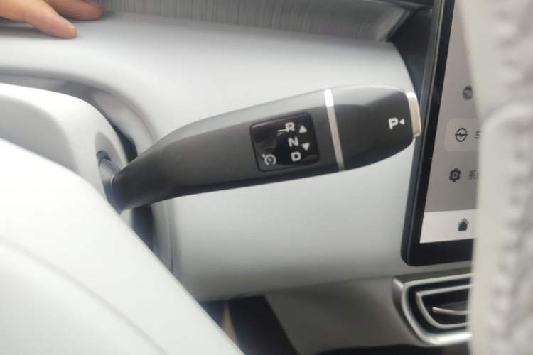 Used Deepal S09 2025 Rear-Drive Ultra+ Gear Lever