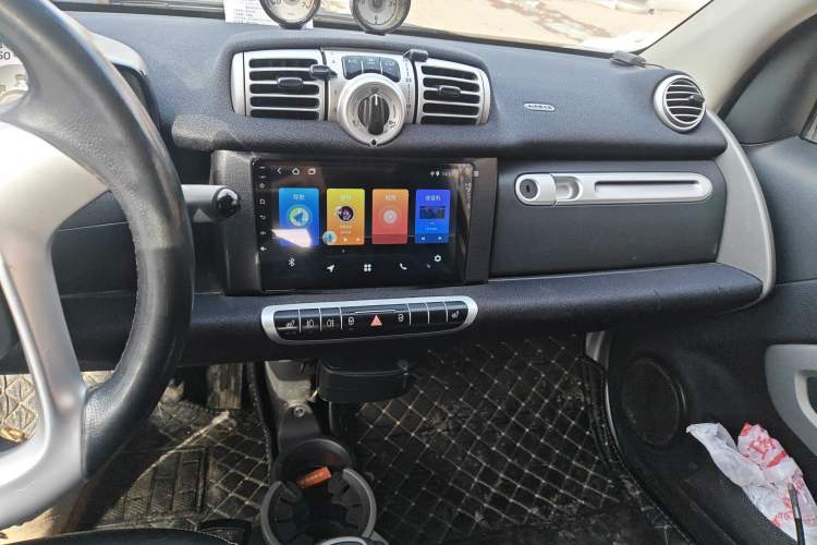 Used smart fortwo 2011 1.0 MHD Convertible Orange Edition
