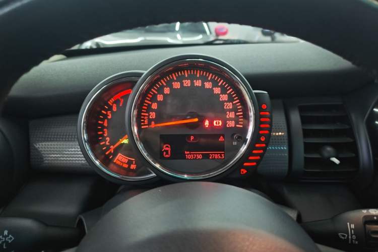 Used MINI 2016 1.5T COOPER
