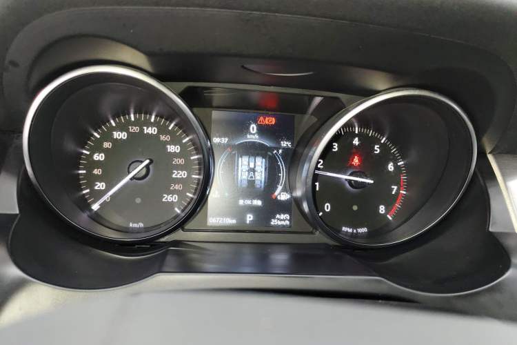 Used Land Rover Range Evoque 2018 240 PS SE Smart Brilliance Edition