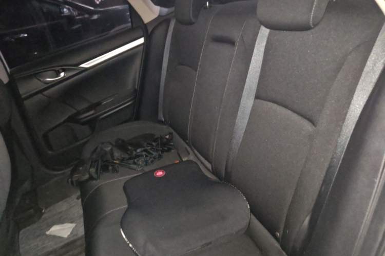 Used Honda Civic 2019 220TURBO CVT Dynamic Edition China VI Left Rear Seat