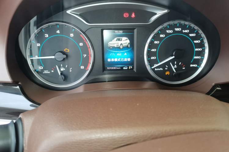 Used Haval H7 2016 Blue-Label H7 2.0T Automatic Luxury Model Odometer Close Up