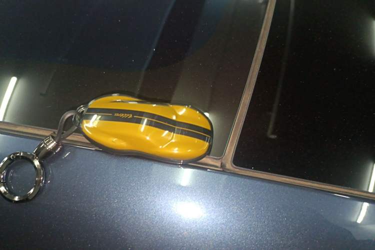 Used Xiaomi Auto SU7 2024 Rear-Drive Long-Range Intelligent Driving Version Interior 1