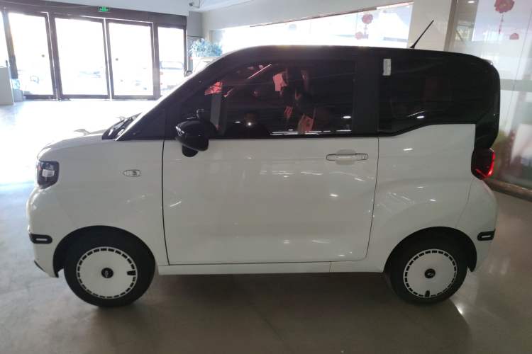 Used Chery QQ Ice Cream 2024 205km Sundae Pro
