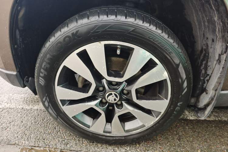 Used Skoda Yeti 2014 1.8TSI DSG All-Wheel Drive Edition
