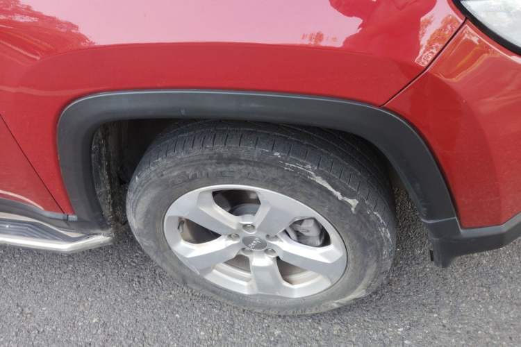 Used Jeep Compass 2019 220T Automatic Family Edition
