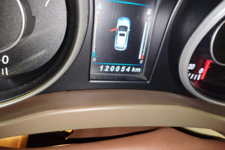 Used Leopaard CS10 2017 2.0T Automatic Urban Version Odometer Close Up