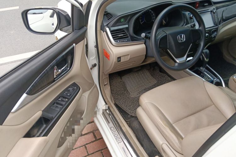 Used Honda Crider 2013 1.8L automatic comfort version Driver Seat