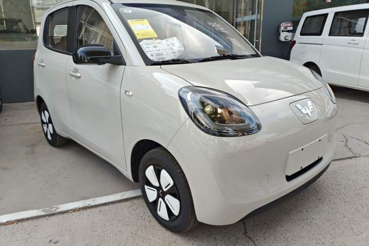 Used Wuling Hongguang MINIEV 2025 Four-Door Version Advanced Edition