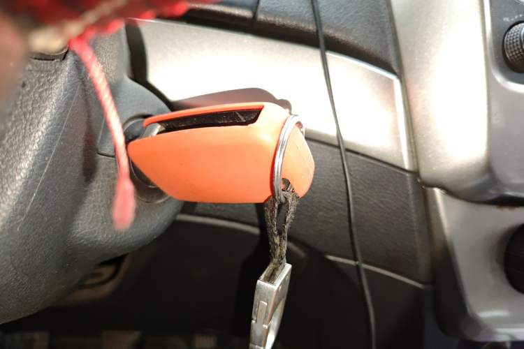 Used Geely Auto GX7 2015 Classic Edition 1.8L Manual Elite Model China V Standard
