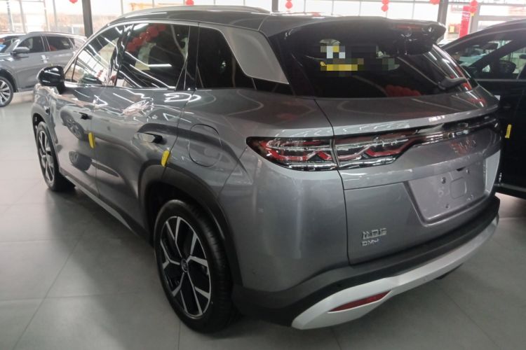 Used BYD Song L DM-i 2025 Intelligent Driving Version 160 km Beyond-Range Type Exterior 2