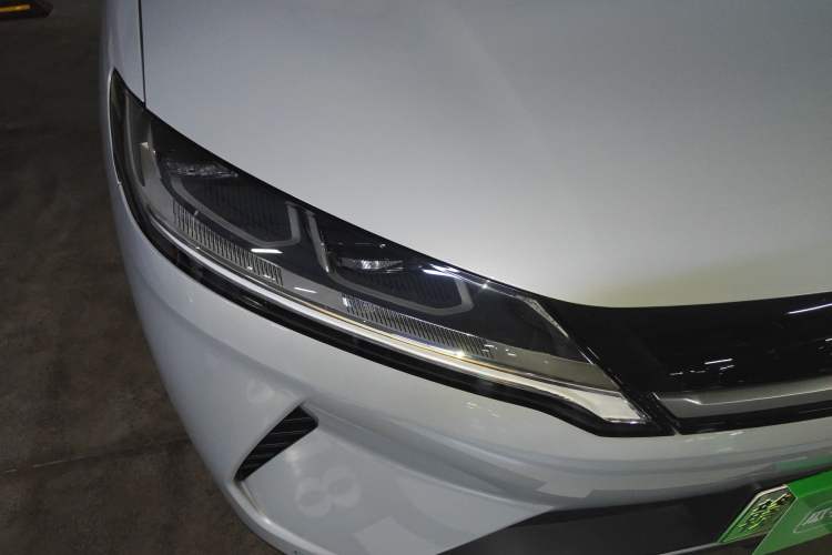 Used BYD Yuan UP 2024 401KM Leading Edition
