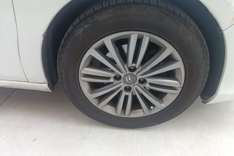 Used Citroen C4L 2015 1.2T Automatic Luxury Edition
