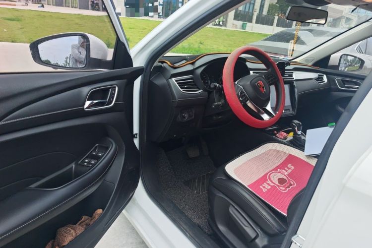 Used Roewe i5 2019 1.5L Automatic 4G Connected Langhao Edition