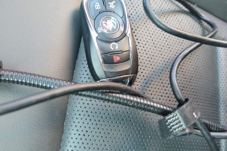 Used Buick Enclave 2022 652T Two-Wheel-Drive Prestige 7-Seater
