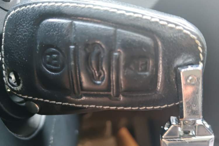 Used Audi Q3 2018 30th Anniversary Edition 30 TFSI Fashion Model Vehicle Key