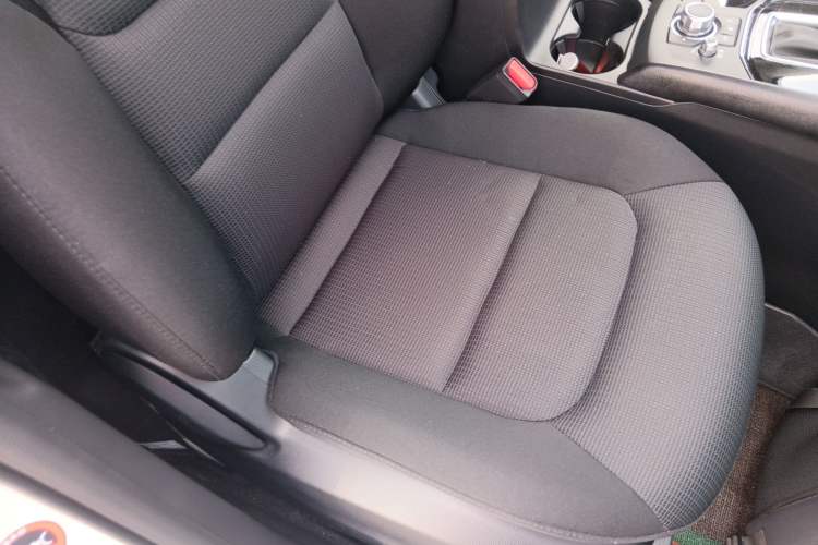 Used Mazda CX-5 2025 2.0L Automatic Two-Wheel Drive Comfort Version
