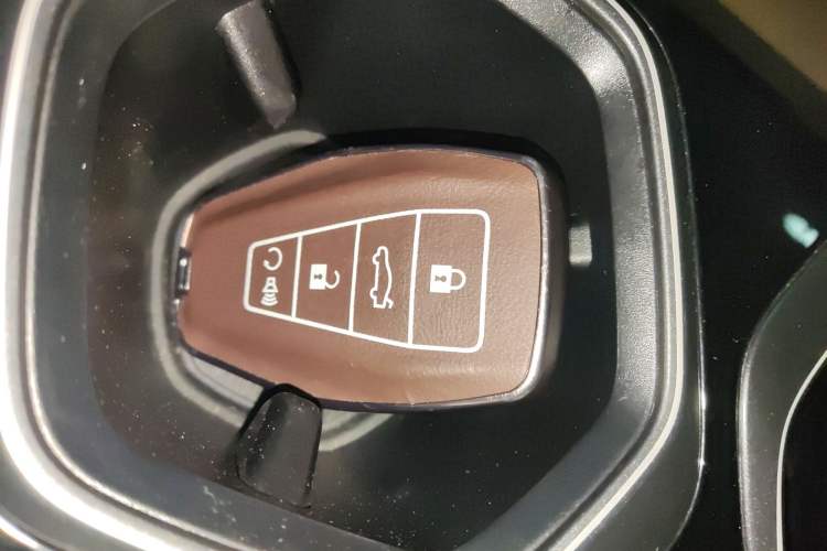 Used Geely Auto FX11 2023 1.5TD DCT Prestige Edition