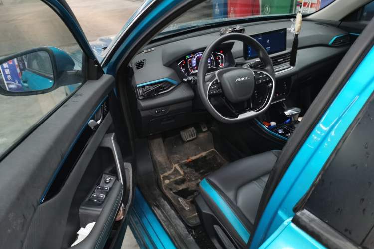 Used Dongfeng Aeolus Yixuan 2021 230T Automatic Chasing Shadow Edition Driver Seat