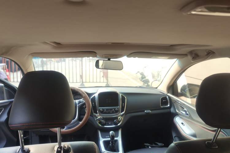 Used Baojun 560 2016 1.8L Manual Luxury Edition Headliner