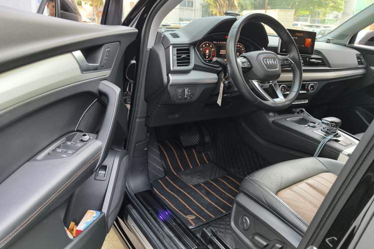 Used Audi Q5L 2020 Updated 40 TFSI Prestige Fashion Edition
