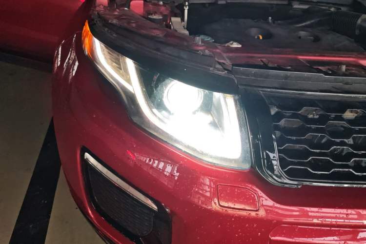 Used Land Rover Range Evoque 2016 2.0T SE PLUS Smart Enjoyment Edition Right Front Headlight