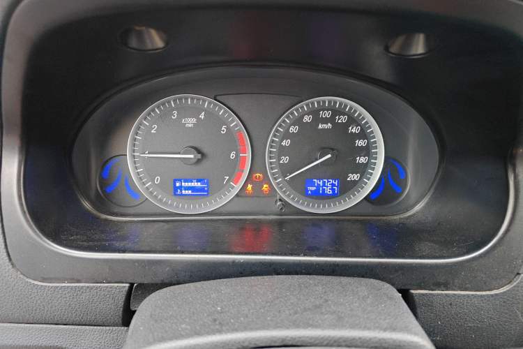 Used HYOSOW H2 2016 H2E 1.5L Elite Model BJ415B
