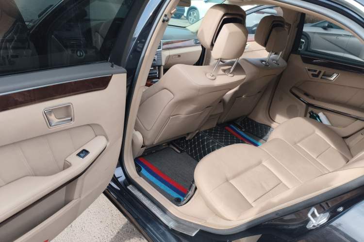 Used Mercedes-Benz E-Class 2012 E 200 L CGI Elegant Model