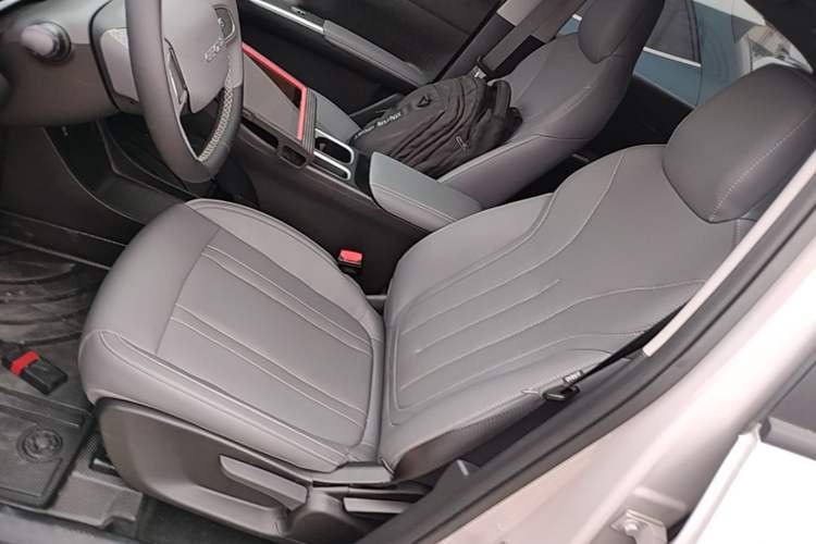 Used Geely Galaxy Geome 2026 Model 310km Youth Edition
