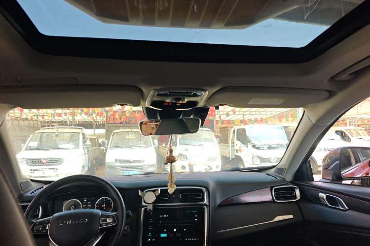 Used Lynk & Co 01 2019 2.0T Four-Wheel Drive Genie Pro Version China VI Standard
