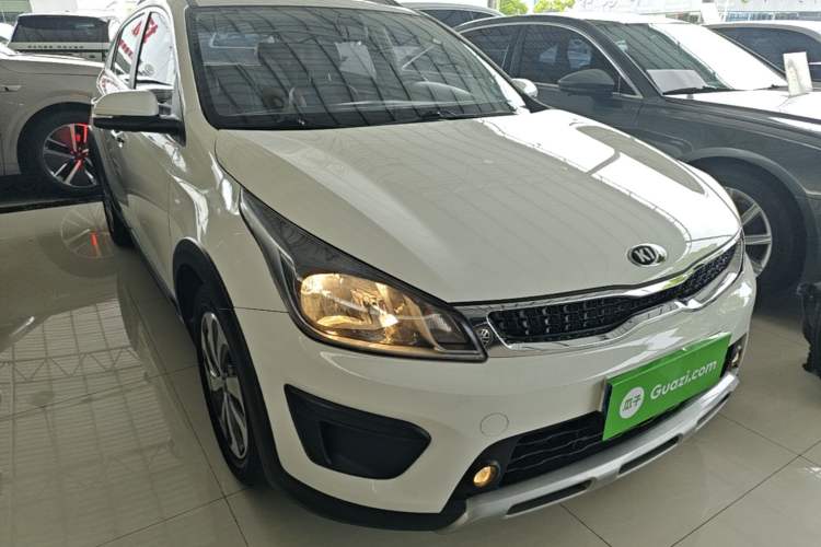 Used Kia KX Cross 2017 1.4L AT GLS
