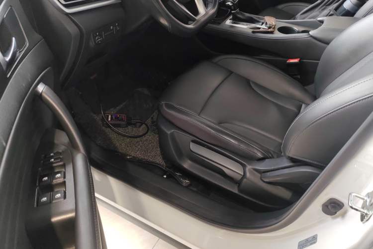 Used CHANGAN CS35PLUS 2020 1.4T DCT Yue Lian Blue Whale Edition
