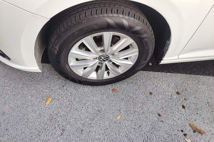 Used Volkswagen Lavida 2023 Revised 1.5L Automatic DeYi Edition