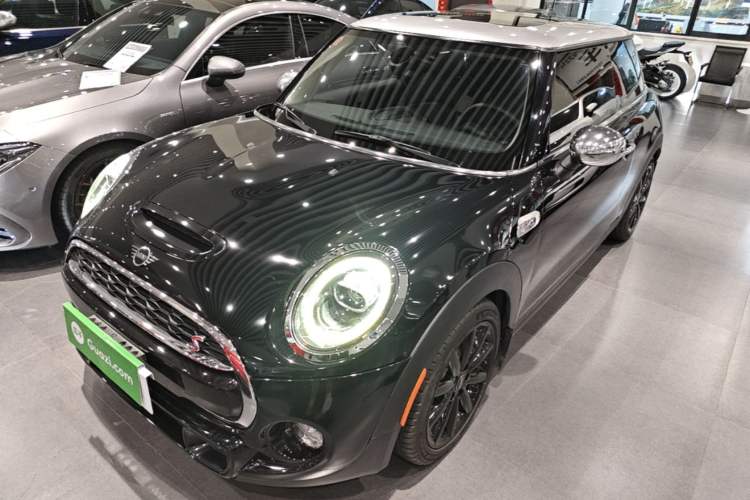 Used MINI 2019 2.0T COOPER S Classic Edition Guazi used car, China used car export, Used car for sale, Used cars, Cheapest cars for sale