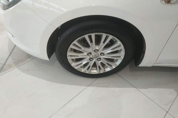 Used Buick GT 2015 15N Manual Elite Edition