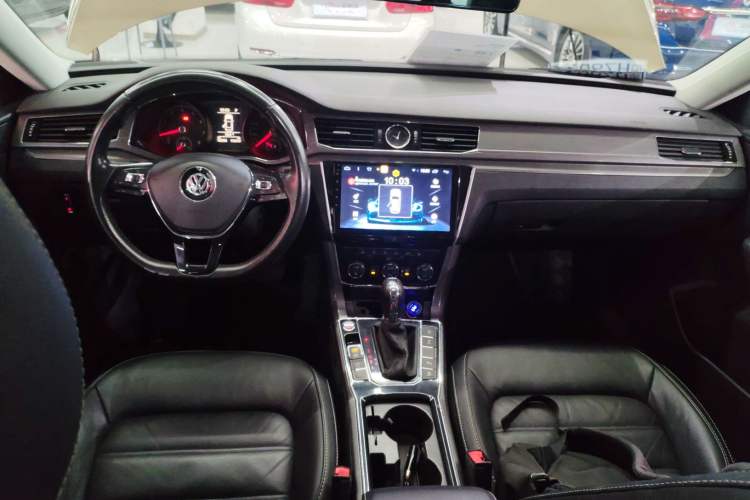 Used Volkswagen Passat 2017 330TSI DSG Luxury Edition