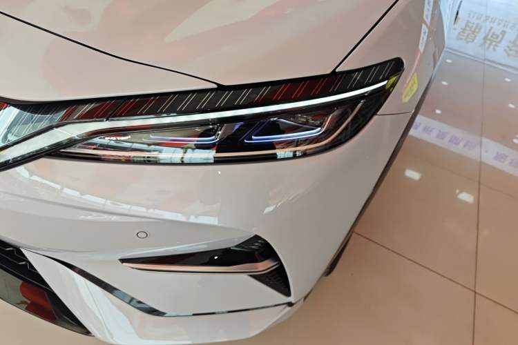 Used BYD Song L EV 2024 550 km Excellence Version