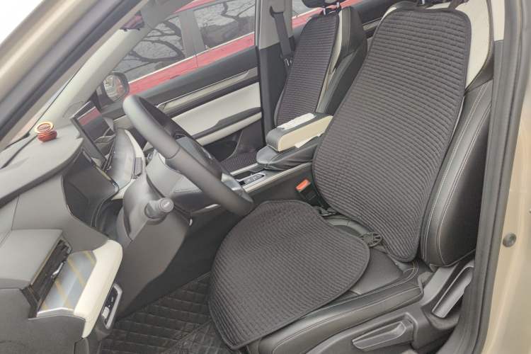 Used Geely Auto Emgrand L 2022 1.4T CVT Flagship Edition