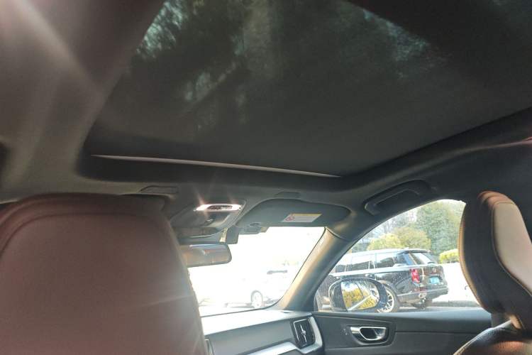 Used Volvo XC60 2021 T5 4x4 Smart Luxury Edition