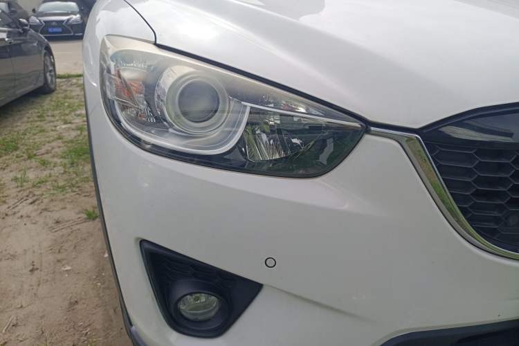 Used Mazda CX-5 2013 2.5L Automatic 4x4 Luxury Version Right Front Headlight