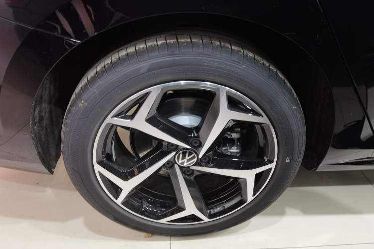 Used Volkswagen Passat 2026 Model, Outstanding 330TSI Xingkong Elite Edition