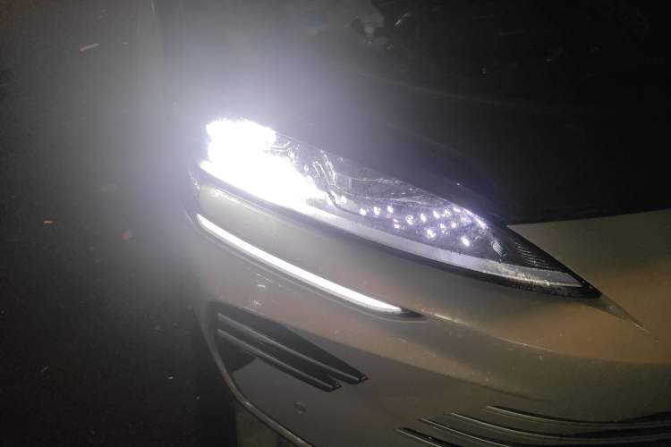 Used BYD Song PLUS New Energy 2025 DM-i Intelligent Driving 112KM Prestige Model
