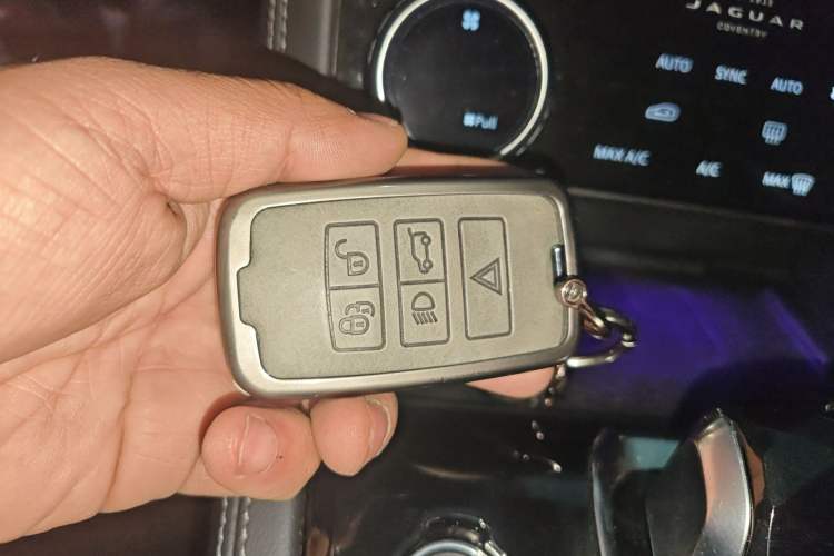 Used Jaguar XFL 2022 XFL 2.0T P200 Two-Wheel-Drive Elite Luxury Edition
