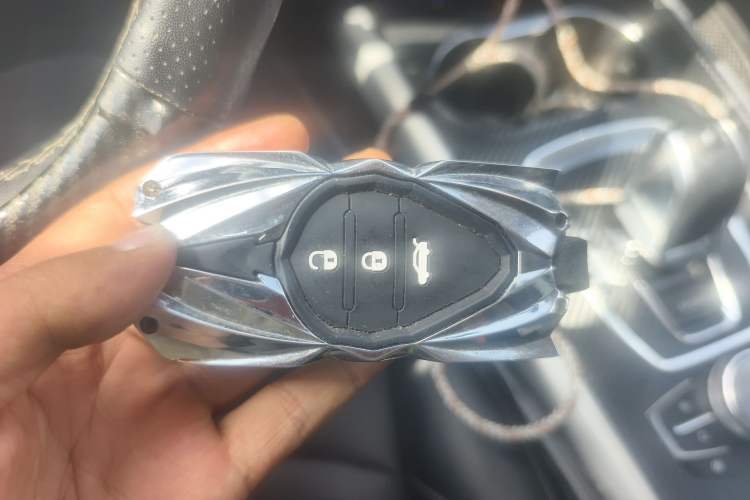 Used EXEED Lingyun 2019 1.6T Two-Wheel Drive Diamond Edition Vehicle Key