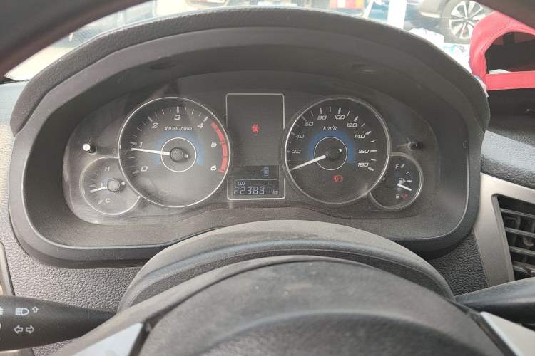 Used Zxauto Grandtiger 2016 Isuzu 2.8T Diesel Two-Wheel-Drive Elite Model
