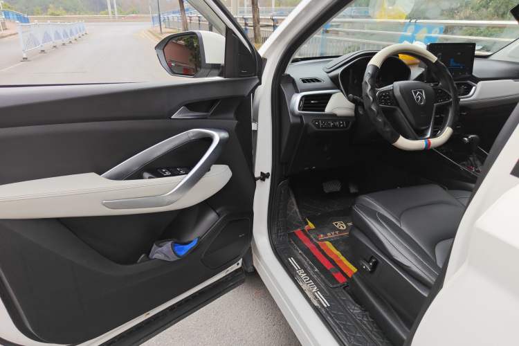 Used Baojun 530 2019 1.5T CVT Prestige Version National V
