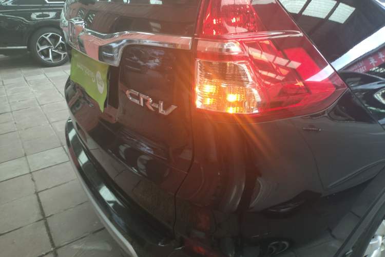 Used Honda CR-V 2016 2.0L Two-Wheel Drive Classic Edition Right Rear Taillight