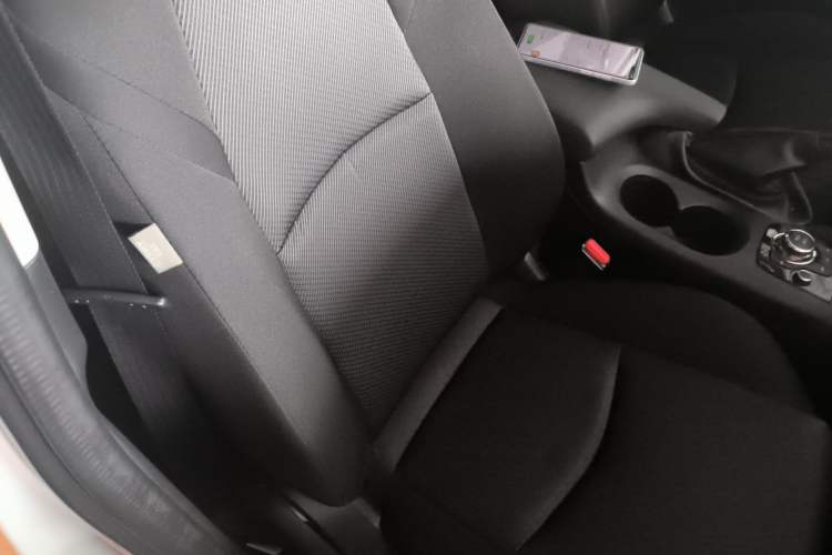 Used Mazda 3 Axela 2017 Sedan 1.5L Automatic Comfort Model Emission Standard China V