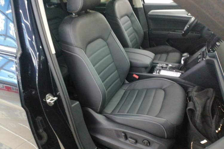 Used Volkswagen Teramont 2019 380TSI Four-Wheel Drive Luxury Version China V Standard
