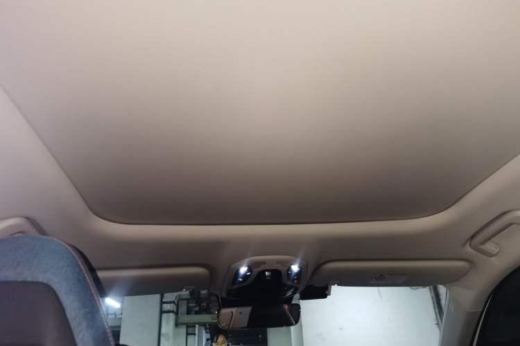 Used Lynk & Co 06 2021 1.5T Shero Pink Special Edition